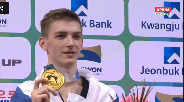 На чемпионате мира Максим Храмцов выиграл первое российское мужское золото в истории